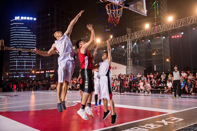 欢呼与荣耀 欢呼与荣耀