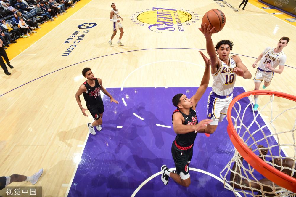 的焦点对决 的焦点对决