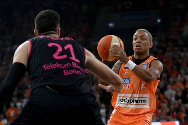 进行赛前训 进行赛前训